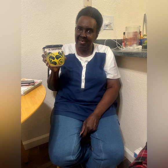 Zeqkweenshere IS LIVE🎉 - Picture 8 of 17